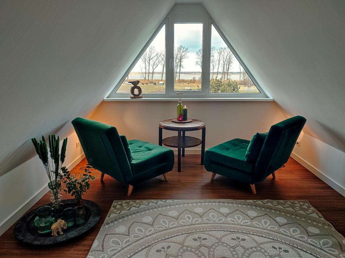 Ferienhaus Zur Oie Bresewitz エクステリア 写真